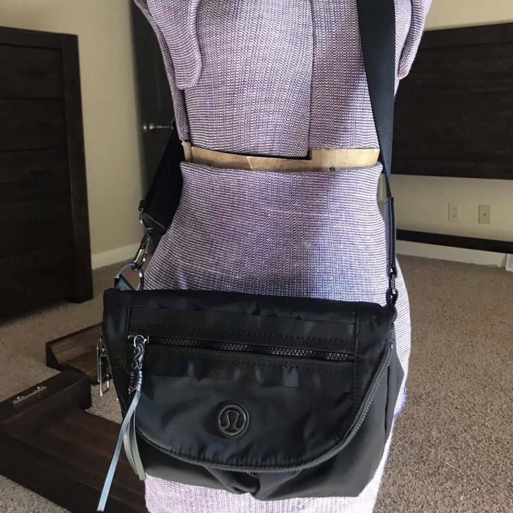 Lululemon Festival Bag